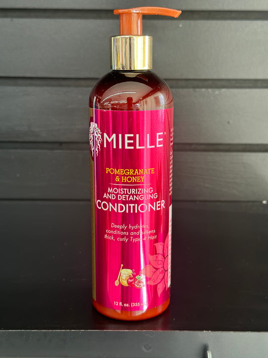 Mielle Pomegranate & Honey Moisturizing and Detangling conditioner